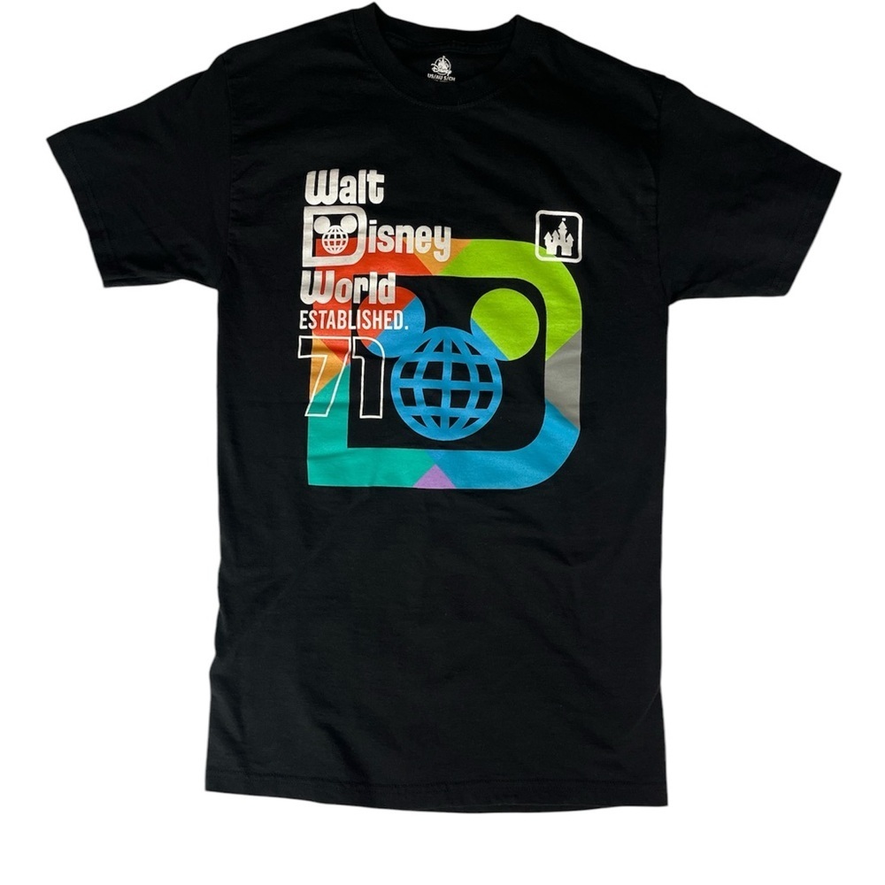 Walt Disney World Retro Style Tshirt Size Small